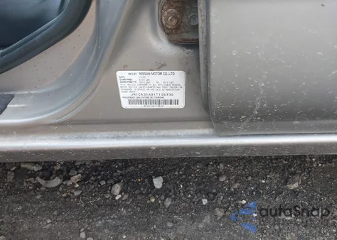 2001 Nissan Maxima Gle z USA, uszkodzony, nr VIN JN1CA31A91T106730